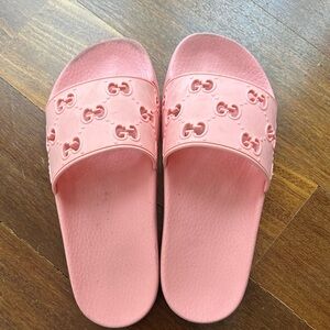 Gucci pool slides